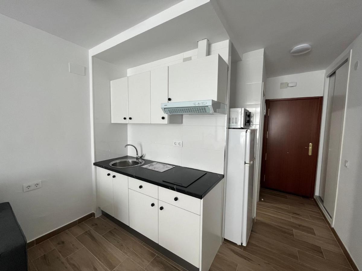 Ver621 - Estudio Con Vistas Al Mar, Wifi, Piscina, Centro A 100 Metros, Playa A 600 Metros Торемолинос Екстериор снимка